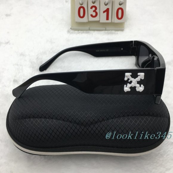 Black Frame Black Lens Sunglasses - Picture 2 of 4